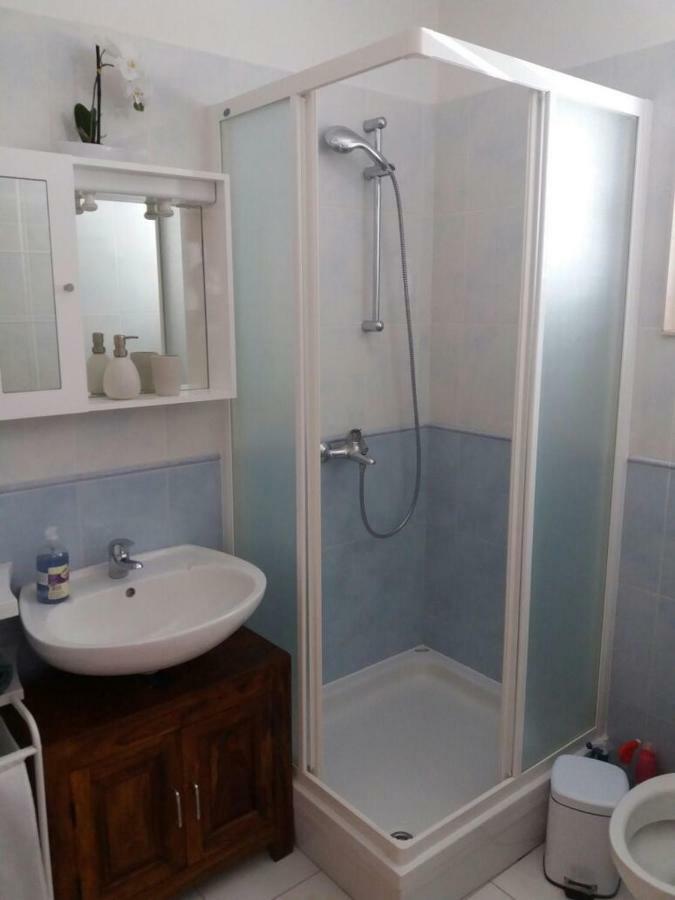 Apartment Kovacica Primošten Zewnętrze zdjęcie