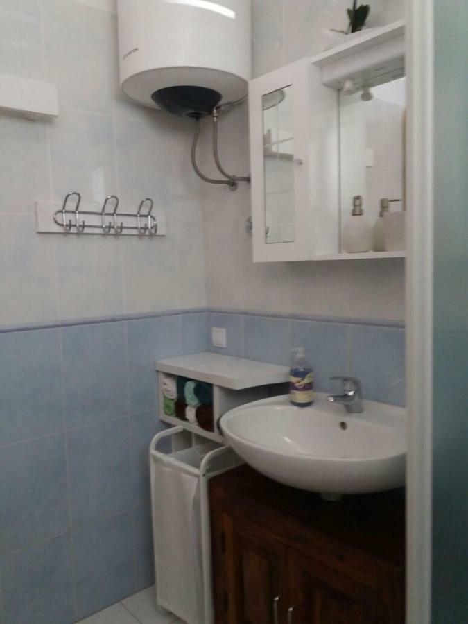 Apartment Kovacica Primošten Zewnętrze zdjęcie